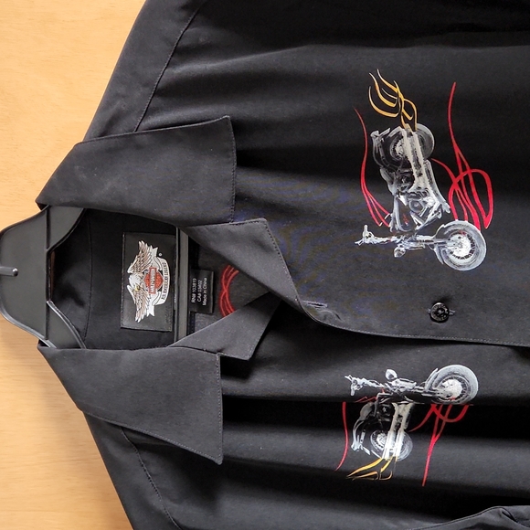 Harley Davidson shirt - Picture 2 of 3